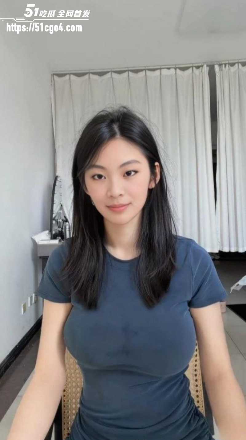 浙江06年女大 姚佳 裸贷自慰视频  1