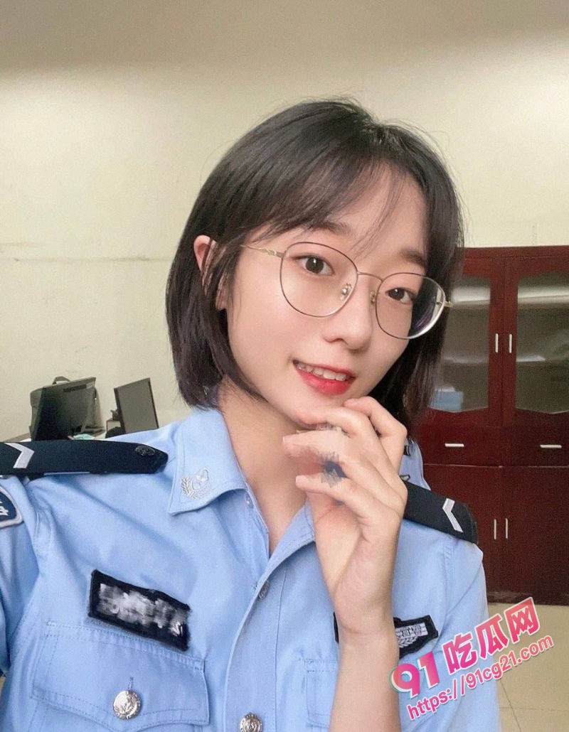 警花的私密调教生活 白天是人民的好警察 晚上化身警犬搜查官！【中】 配图7