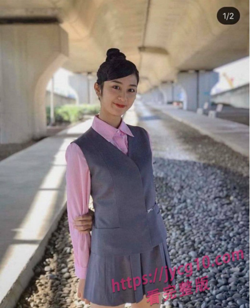 亚洲小姐线上选拔疑点重重 清纯女主被引导脱衣互动 配图3