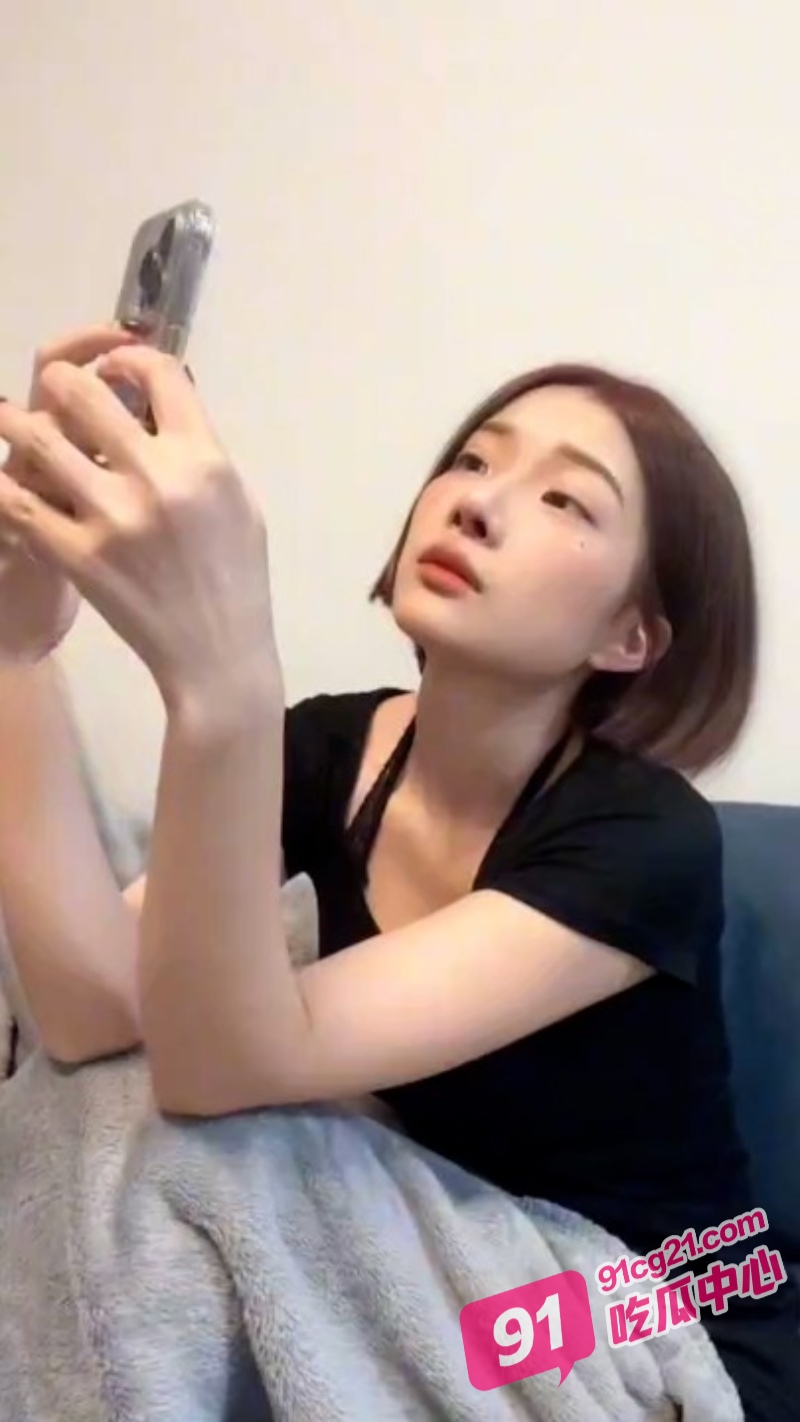 台湾人气网红zhen祯阿姨 完美露脸性爱新作 竟成撸管神片!