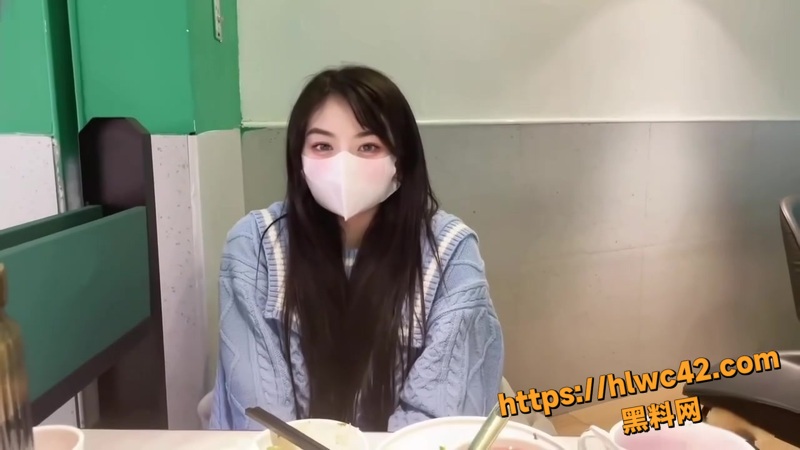 颜值女神 不见星空 商场跳蛋性爱挑战 传统位骑乘后入抽插 射满臀部