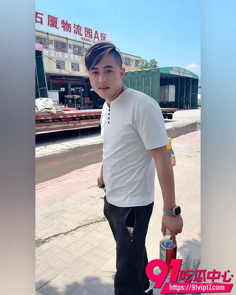 卡车网红卡车阿蛋痛曝妻子 4