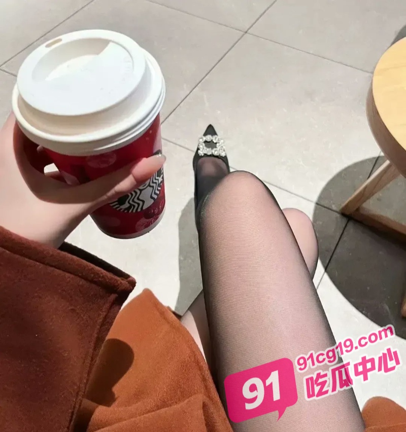 湖南长沙房产女销售 为讨好富哥 竟满足他的各种癖好！ 配图4
