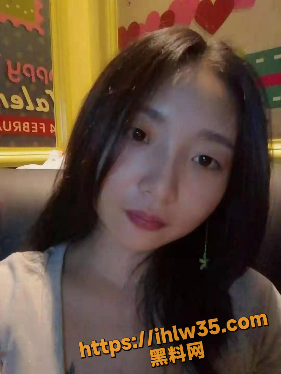 上海夫妻自拍泄密 经典八字奶 骚逼三洞齐开被老公开发完了 调教羞辱肛塞 屁眼都没放过！