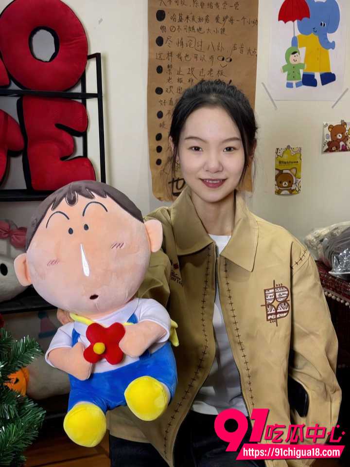 上海环球港影院看飞驰人生3现场捉奸 老婆带孩子出轨 当场被老公逮个正着