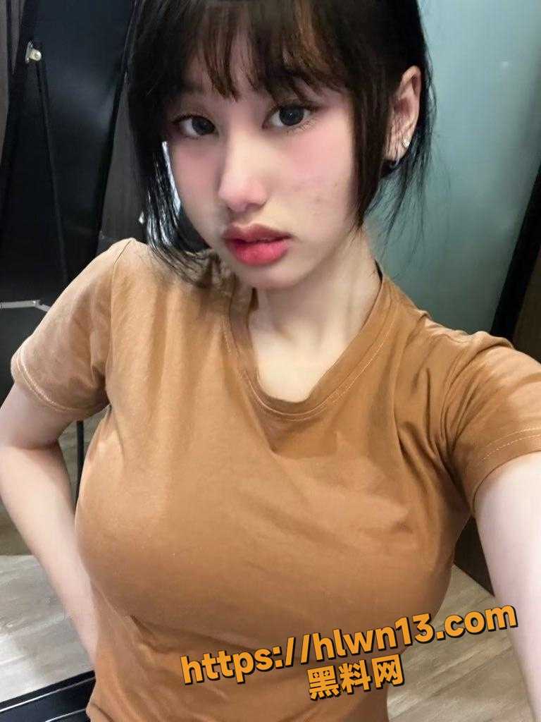 06年甜美清纯女大学生自慰私拍系列 高质量的肉体能驾驭各风格 绝对堪称全网最优雅学生妹！