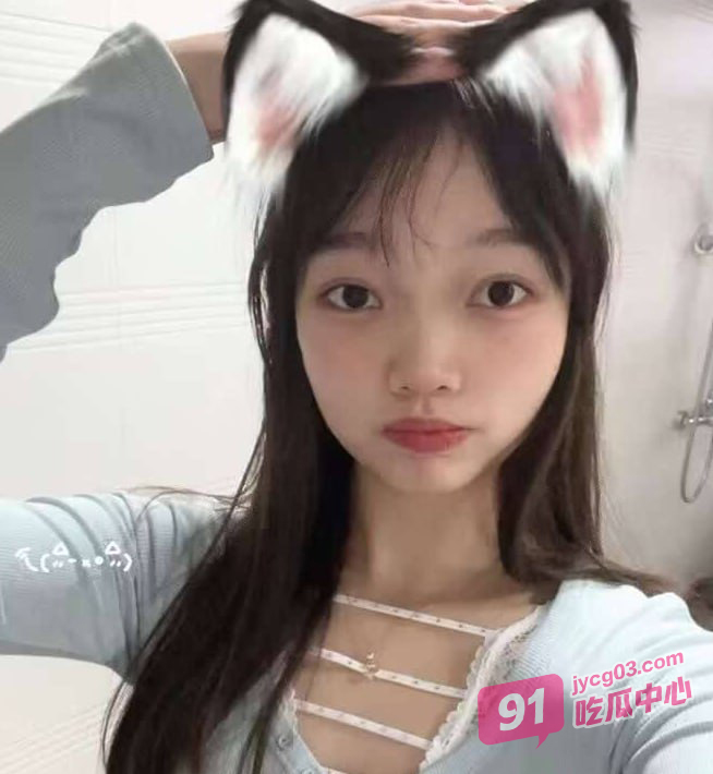 商丘某职校妹酒店约炮流出！孙姓女主被调教内射 下体红肿冒烟！