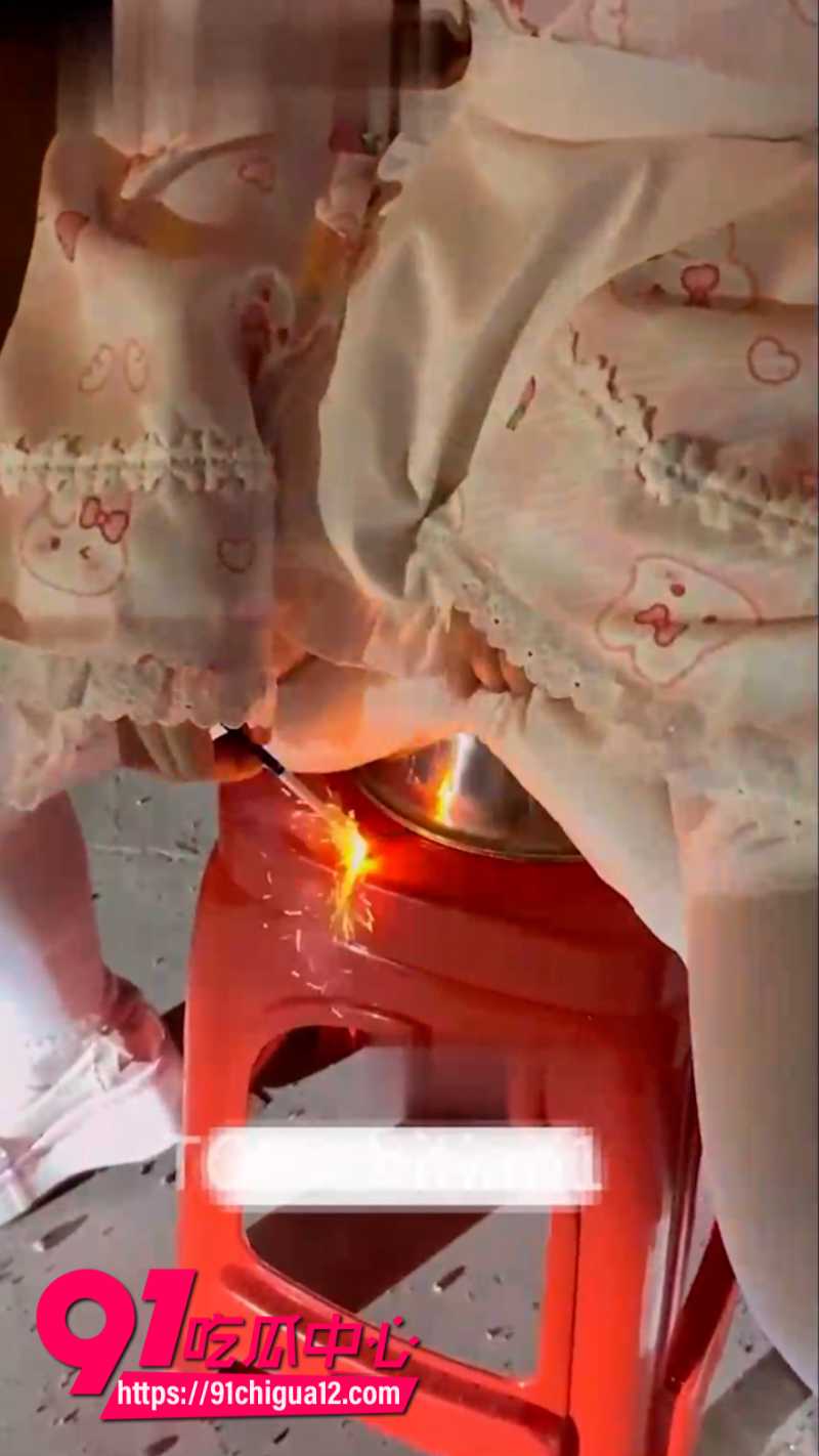 微胖洛丽塔少女被大叔爆操玩弄17 微胖洛丽塔少女被大叔爆操玩弄17