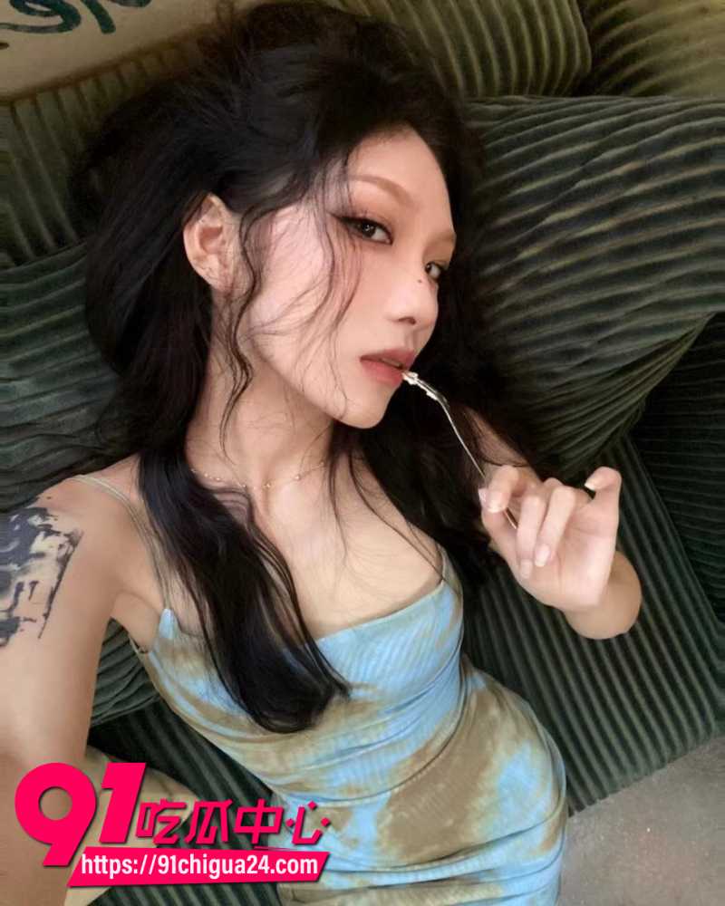 复旦大学女大学生陈欣怡被金主爸爸包养沦为胯下母狗4 复旦大学女大学生陈欣怡被金主爸爸包养沦为胯下母狗4