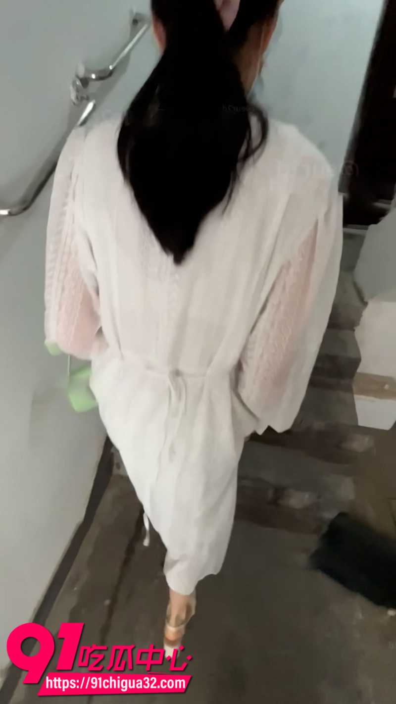 江南第一深情约炮初中语文老师2 江南第一深情约炮初中语文老师2