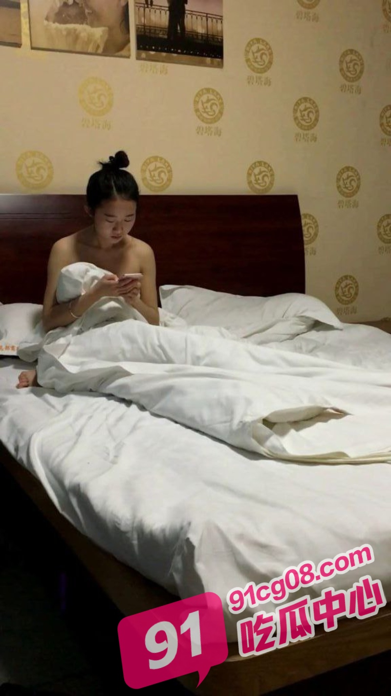 AV技巧走进现实 学到的姿势都用一遍 日的妹子不要不要的！