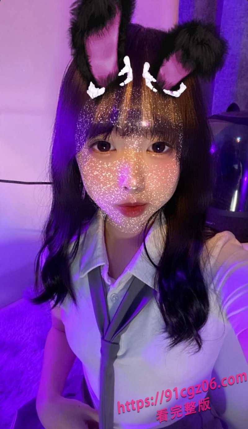 121 121
