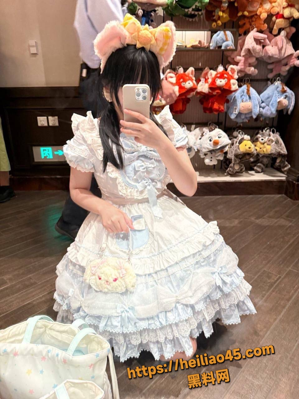 推特高颜值福利姬少萝 一只濑奈奈 自慰福利 可爱洛丽塔裸舞对镜自拍流出！