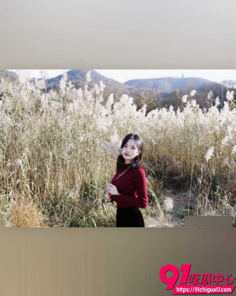 江苏海洋大学眼镜妹刘璐 被宝马富哥拿下 各种情趣内衣啪啪视频曝光!