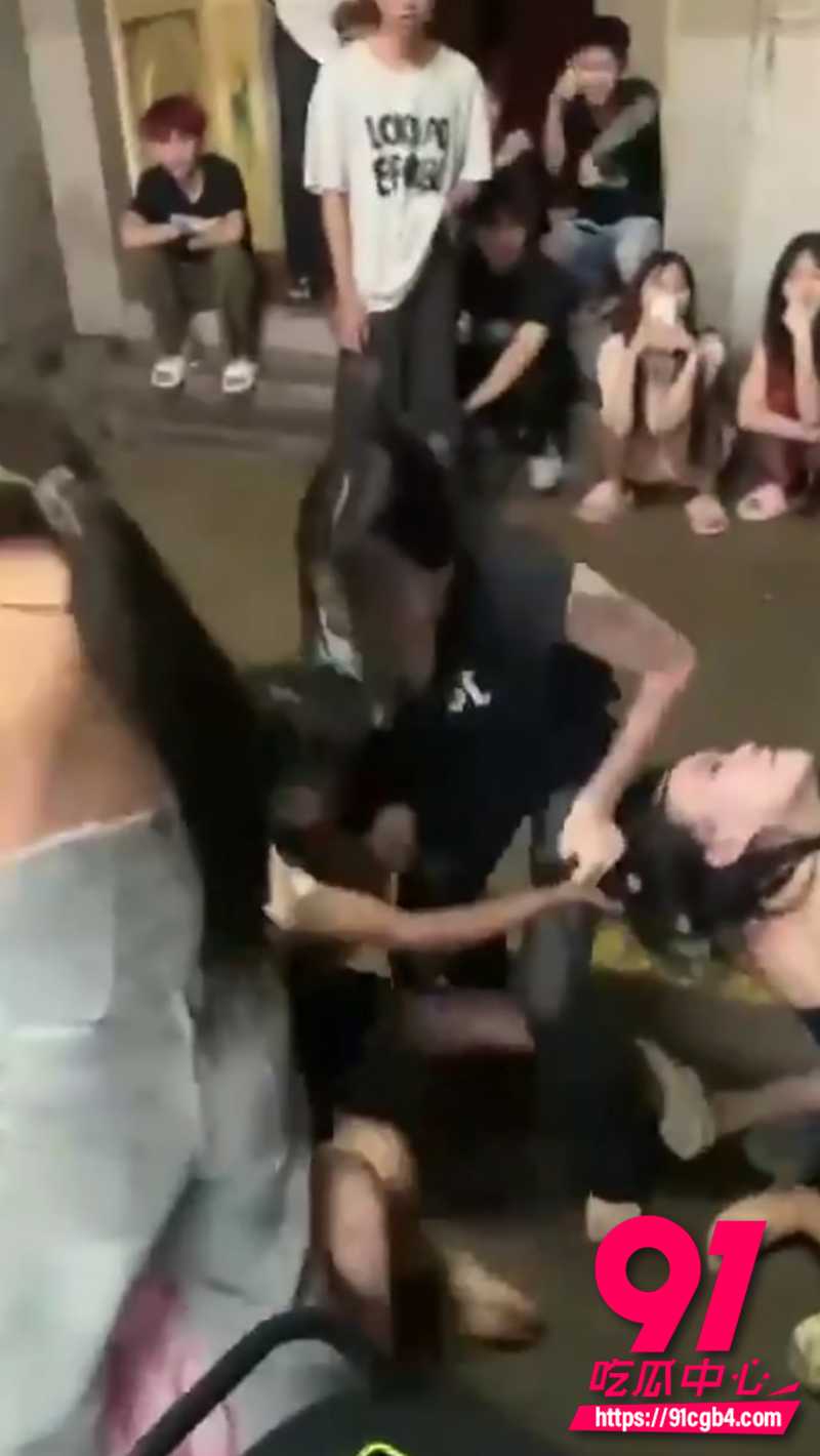 精神小妹干架现场 5 精神小妹干架现场 5