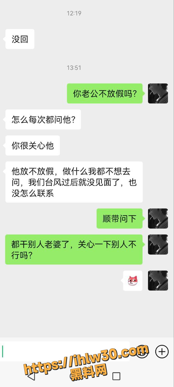 料友投稿，国庆节情人老公忙着工作 又想操逼了怎么办？直接把情人约到海边沙滩上玩一次露天啪啪啪！