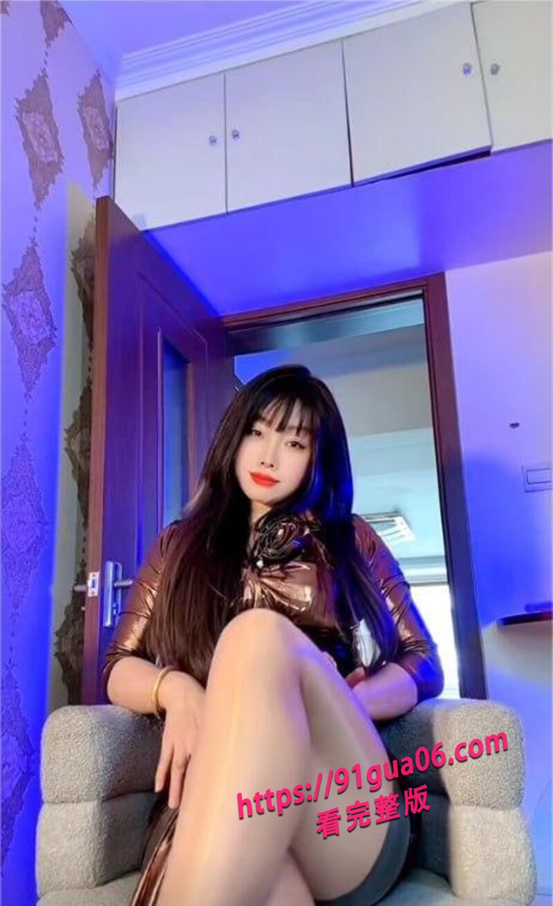 网红小姨私拍福利04