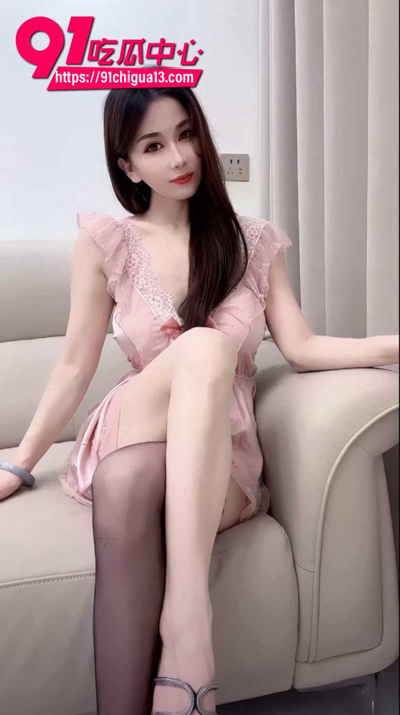 快手92W粉丝女网红大唐雪儿定制福利5 快手92W粉丝女网红大唐雪儿定制福利5