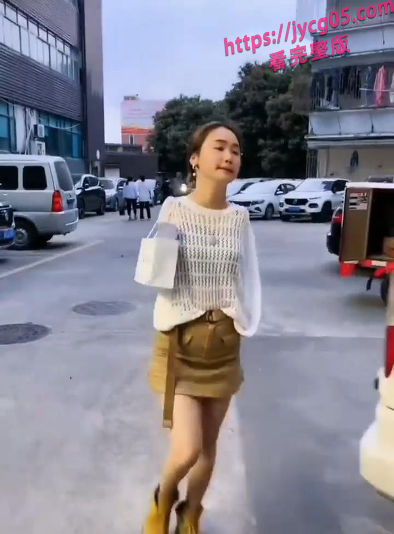 “折翼天使”用双脚书写励志人生！身残志坚！日常生活不逊常人！