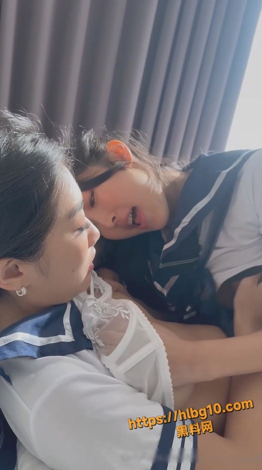 日本AV女尤 水川瑾 转战OnlyFans百合激吻 JK和服女神互揉香艳至极
