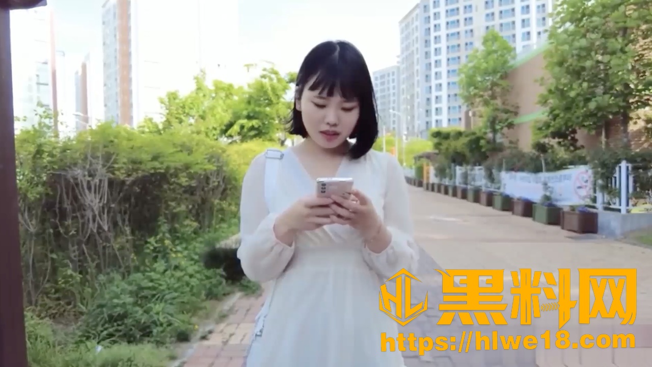 韩国经典三级片《男士专用美容院》小豪与阿凯的禁忌治愈 中文字幕完整版