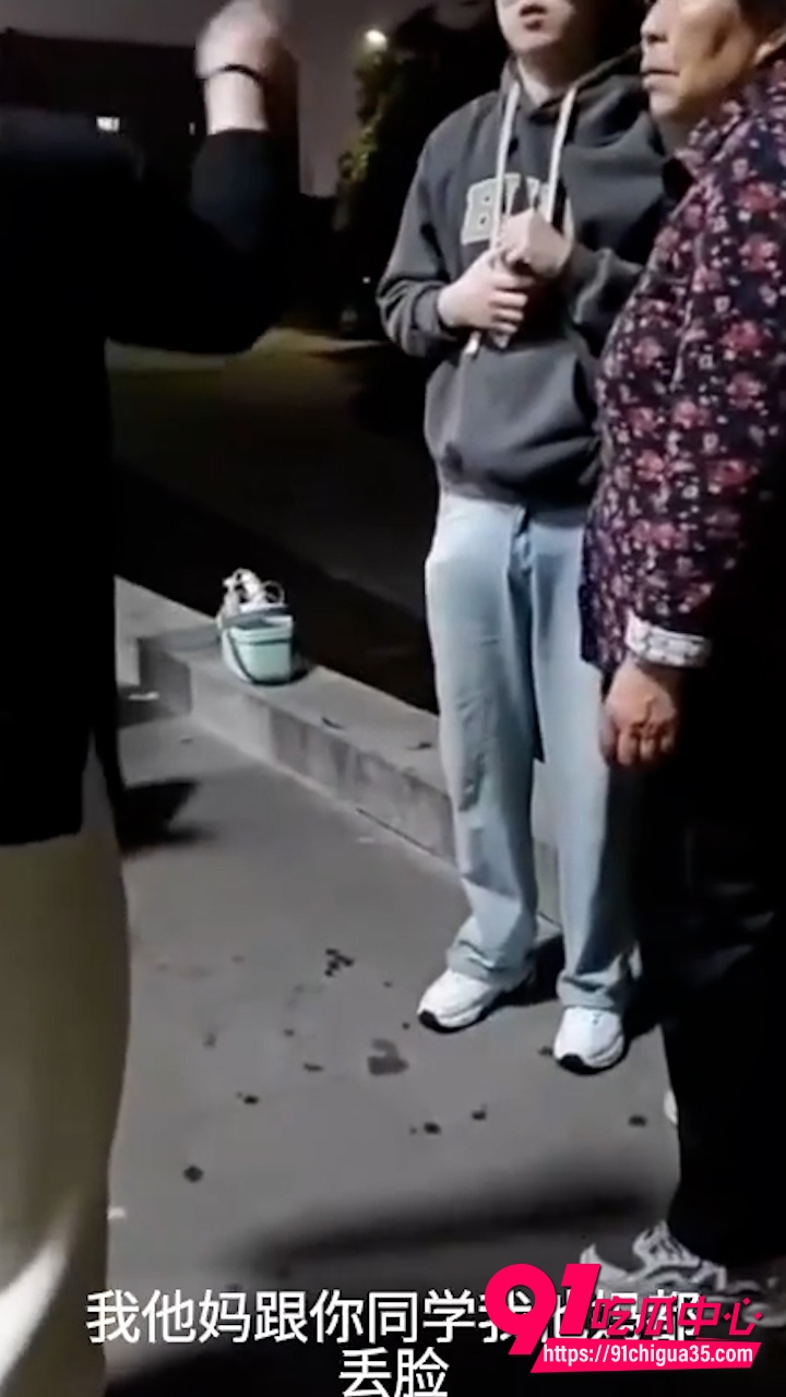 某大学男学生4