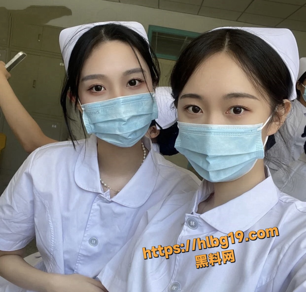 驻马店卫校实习小护士美丽动人 援交私拍视频流出 性感情趣装黑丝高跟被狂操！