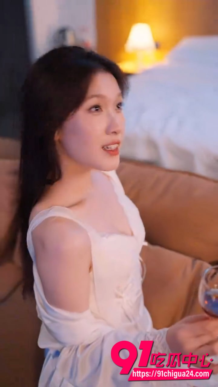 擦边短剧 诱爱成瘾7 擦边短剧 诱爱成瘾7