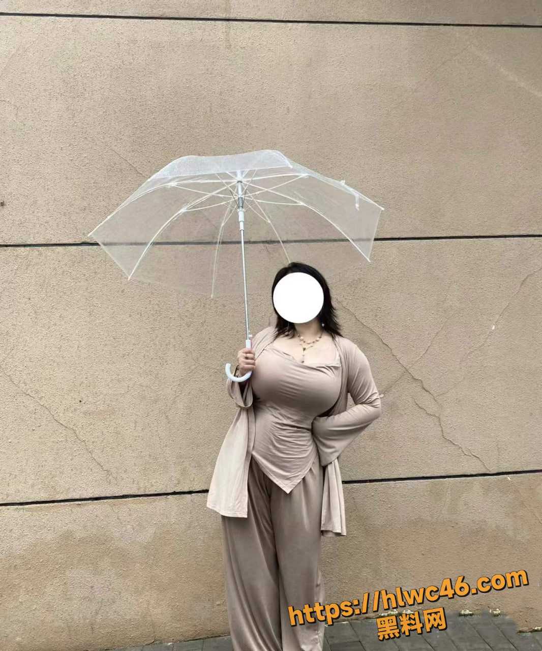 姐姐给我深喉口交 猛操穿着圣诞套装的姐姐 丰乳肥臀的姐姐46-50集