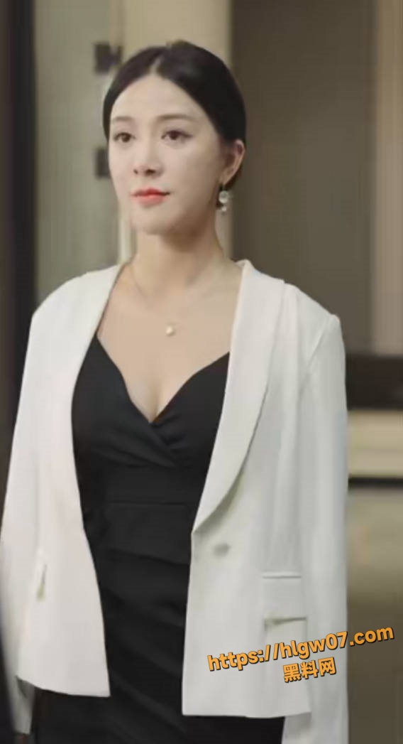 国产短剧 恰好的意外 尺度open 男主发现老婆出轨顶头上司 开启复仇计划！