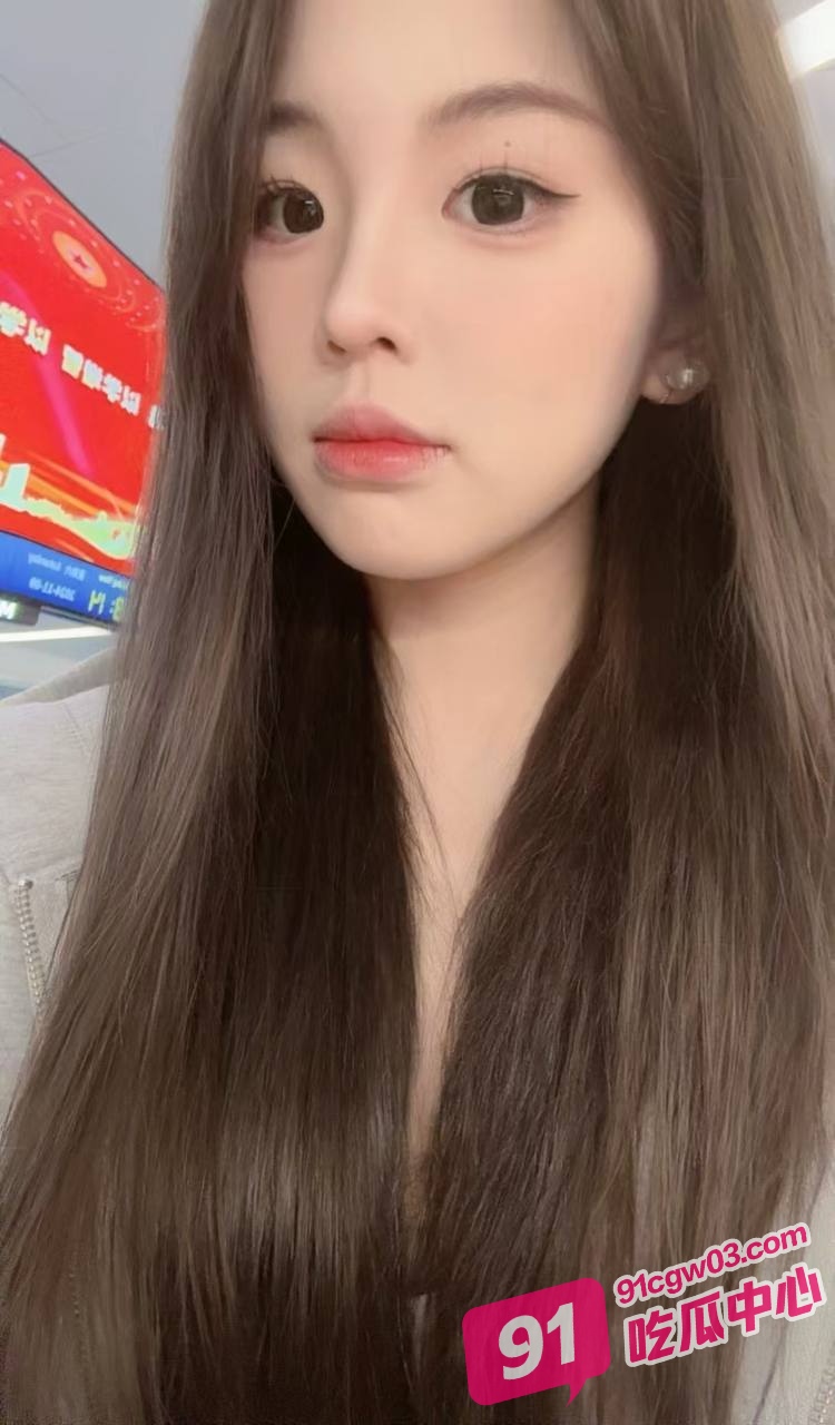 丰田最新约炮广告片！约炮大神车震反差御姐周清清 黑丝女神户外全自动骑乘榨精！ 配图7