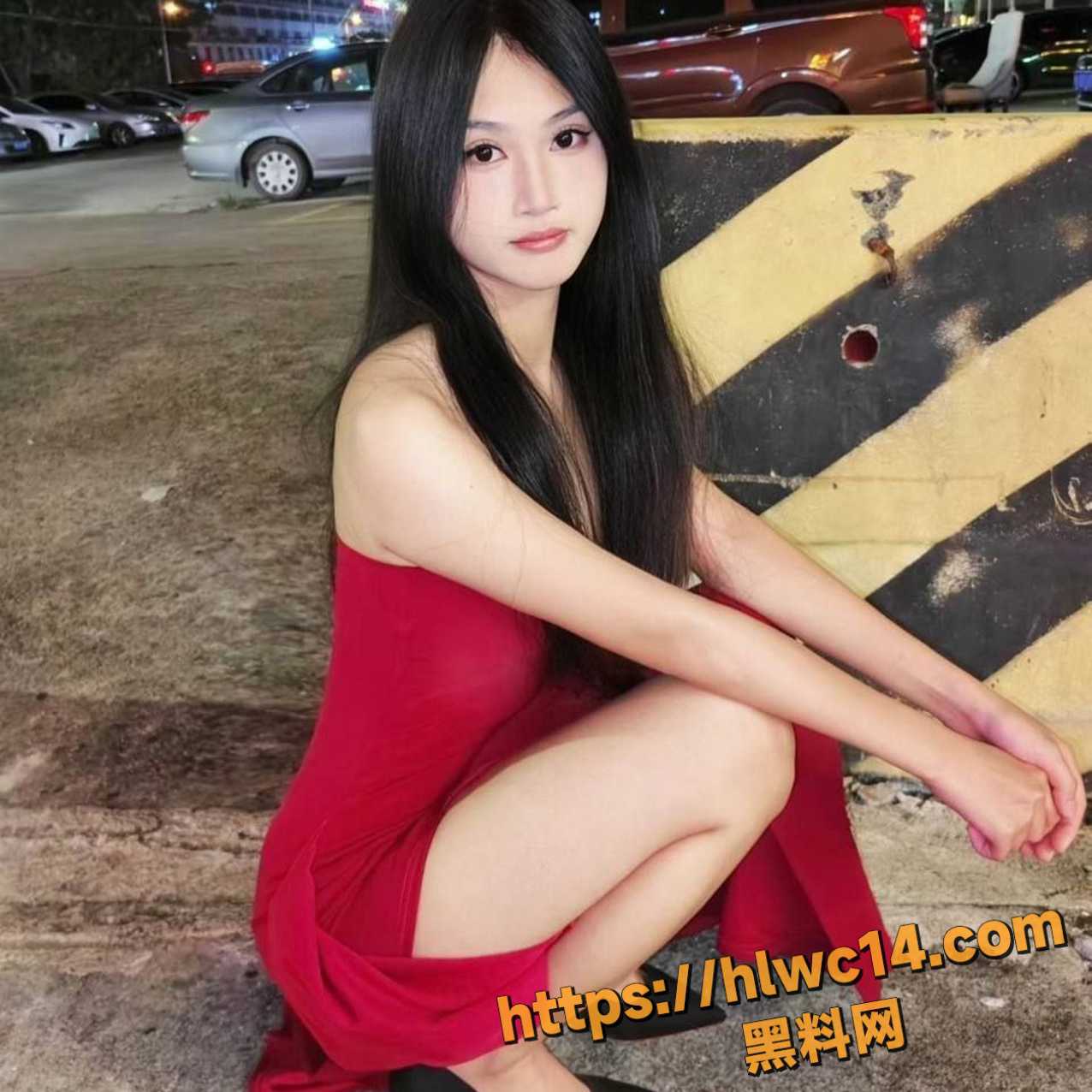 上海某高校学妹 杨曼妮 与男友自拍性爱视频 高清完整版深夜福利