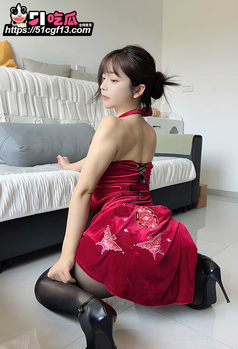 嫩妹清纯精神小妹缘樱澪反差coser第二弹3拷贝