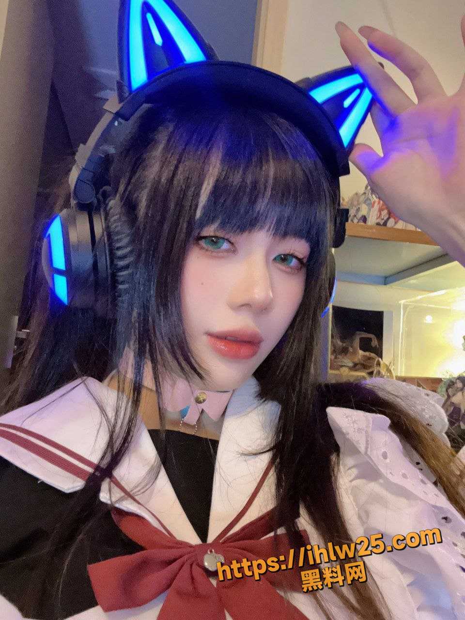 白嫩极品萝莉 九言 COS动漫人物不听话的妹妹 猫耳制服诱惑 但凡不骚都拍不出这效果！