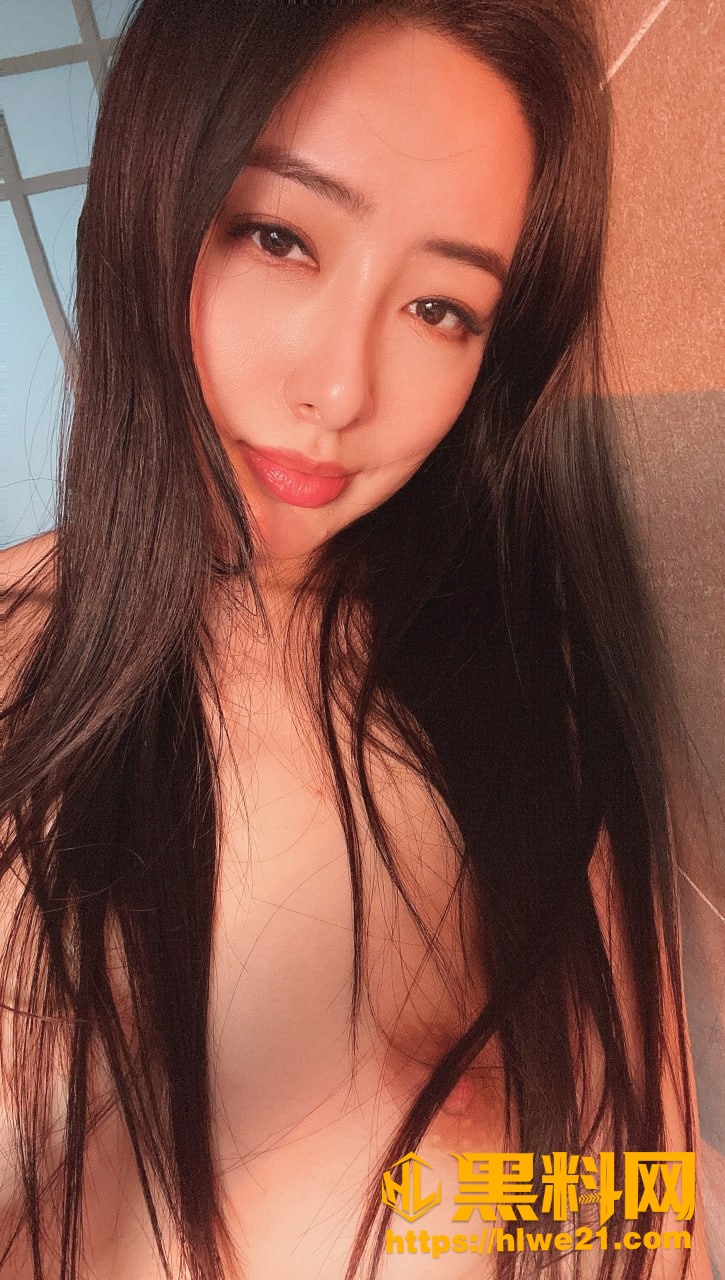 南京大学 女教师 王芳 性感御姐范 酒店开房被中出内射 约炮视频全网流传