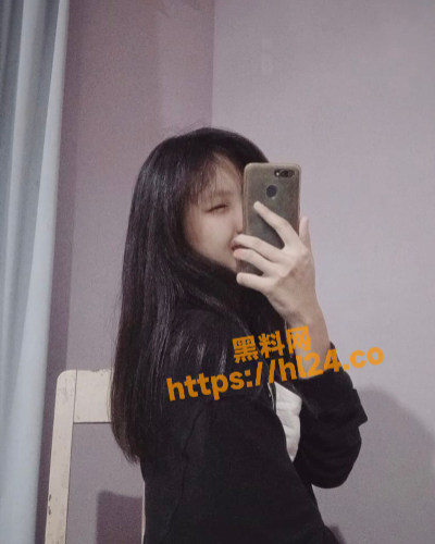 广东色女 黄思宁 日常发骚拍摄自慰视频给男友打炮！殊不知早已被男友流出！