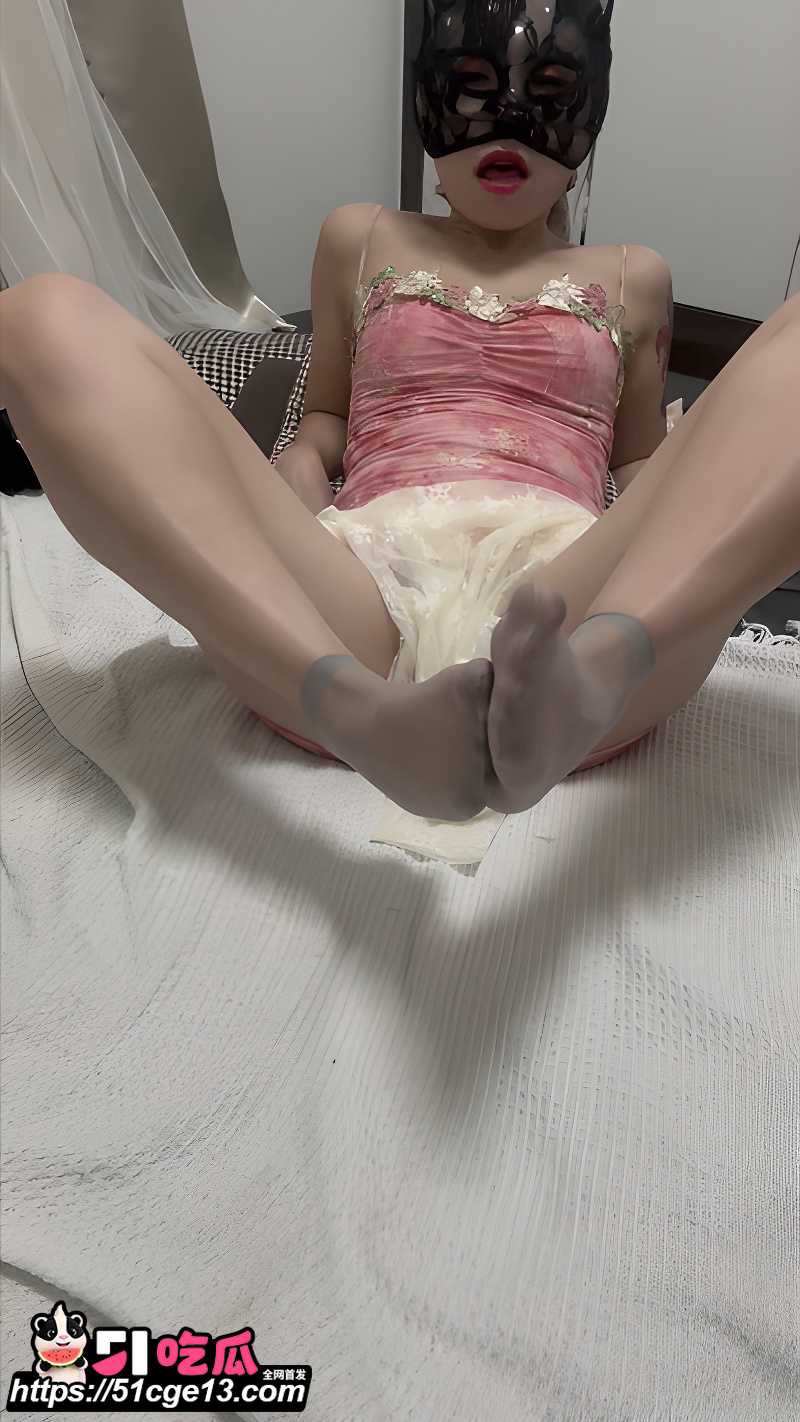 周慢慢丝足诱惑 4