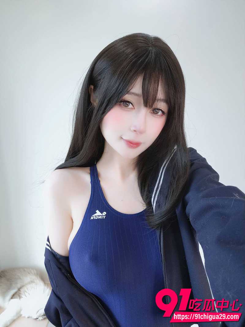 顶美超模白银81 私人定制写真视图 黑丝萝莉激凸美乳 肥鲍隐现极致诱惑!