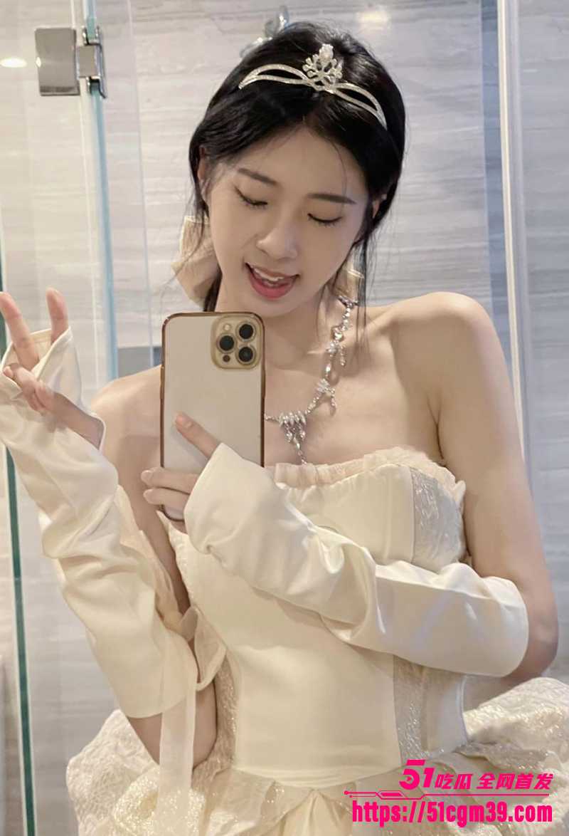 网红叶小喵丝袜摸穴媚惑勾引挑逗视频流出6拷贝
