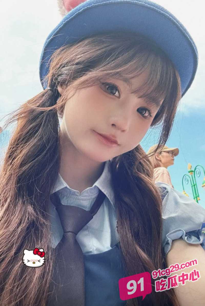 46w粉丝网黄困困狗最新粉丝福利 骑着带屌板凳疯狂做爱!