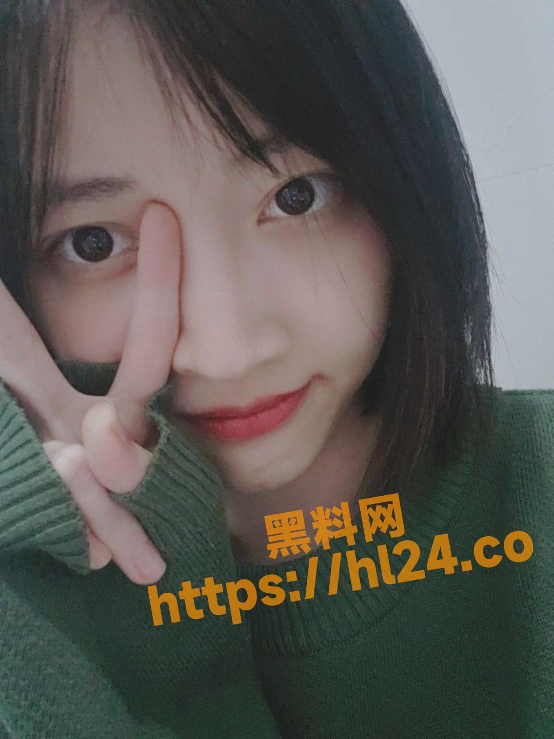 21岁的福建骚货炮友 宫宫 双洞已开的高反差粉嫩骚母狗