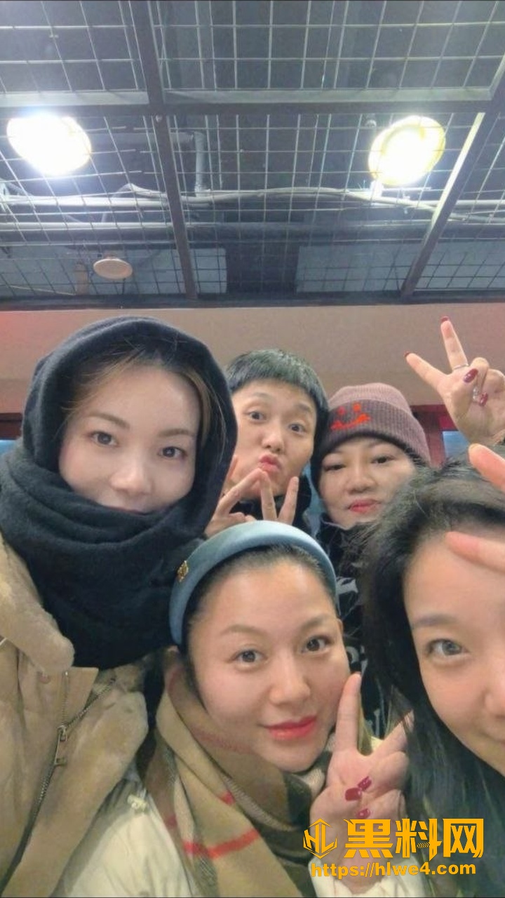 武汉良家妹子 郑楠 极品反差婊多毛骚穴翘臀 酒店自拍福利曝光！