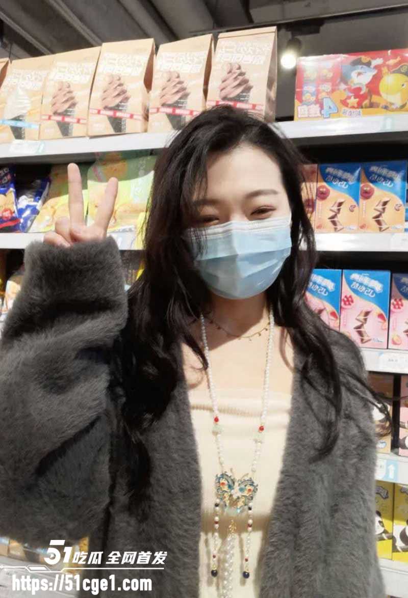甜妹性爱视频流出 2 拷贝
