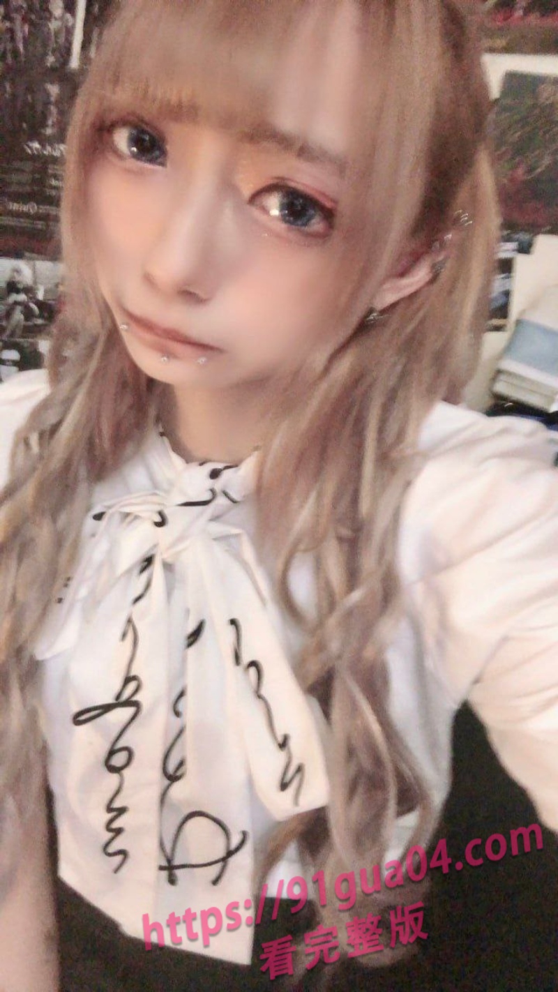 广州漫展偶遇染发大眼Coser 线下互动连战两炮！ 配图3