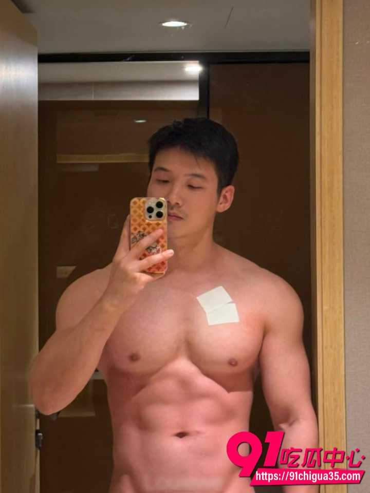 抖音健身博主卤蛋头塌房9