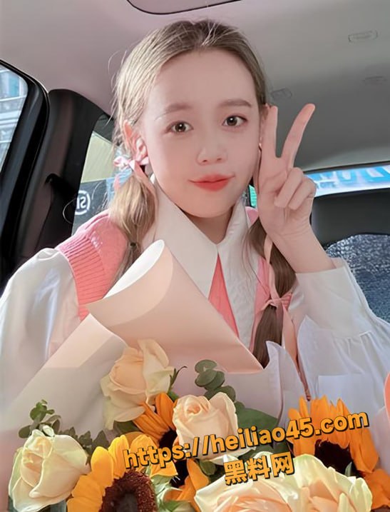 天津大学清纯女大 李秋 不雅视频疯传 肛塞后入露脸骑乘 校园天使秒变淫荡母狗！