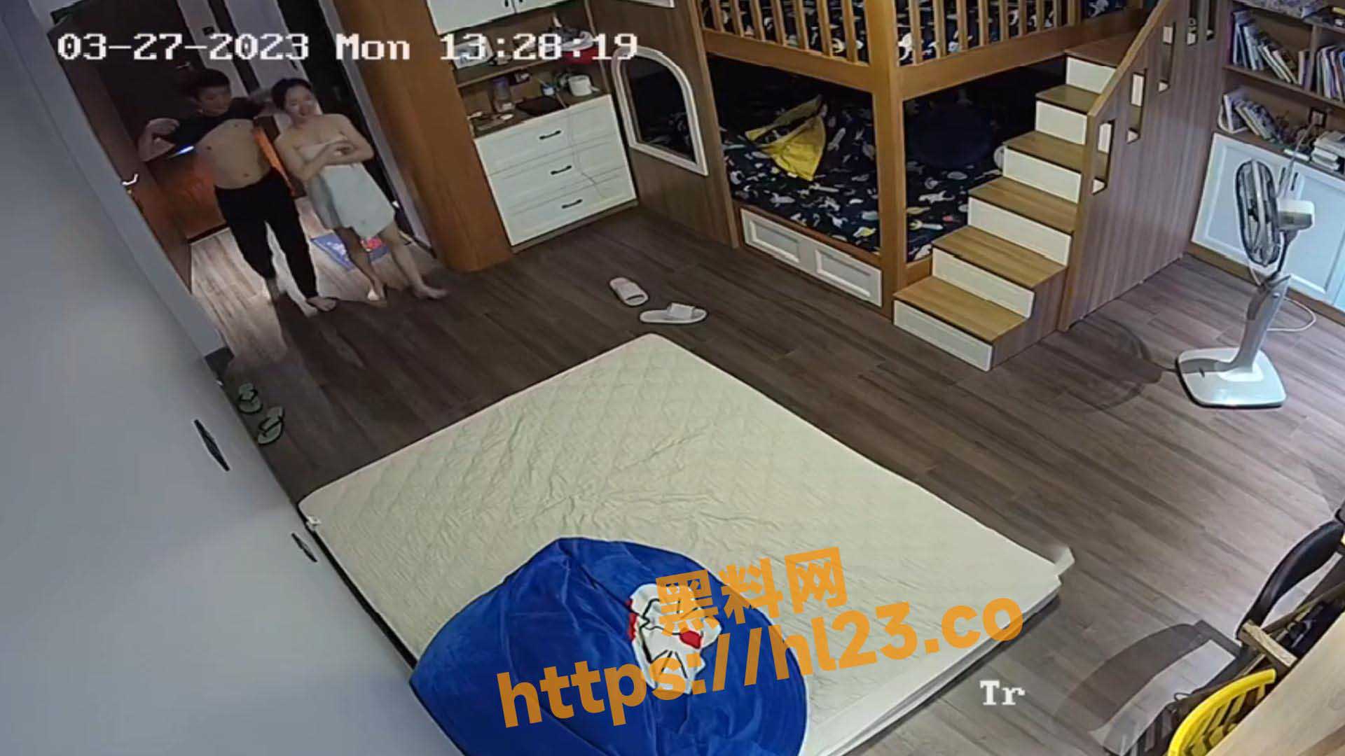 监控记录下的现代版潘金莲偷情，大哥头顶一片青青草原！