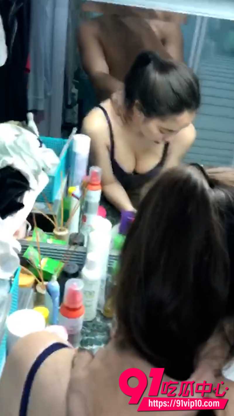 抖音24W粉丝女网红闹闹出卖肉体跟榜一大哥线下约炮4