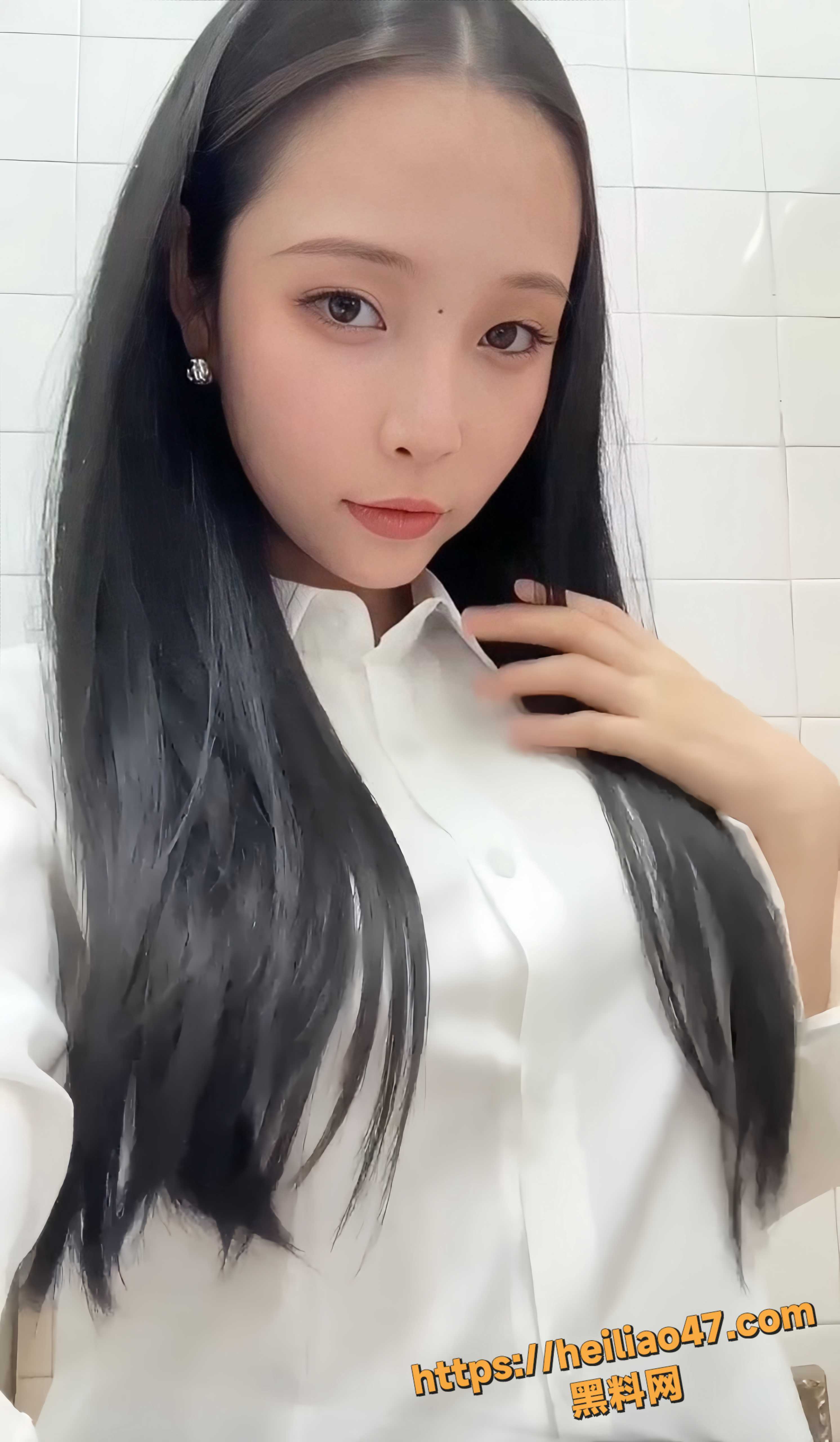 推特顶级福利姬 孫禾頤JennySuen 超绝抖音风混剪 各种道具自慰淫荡至极