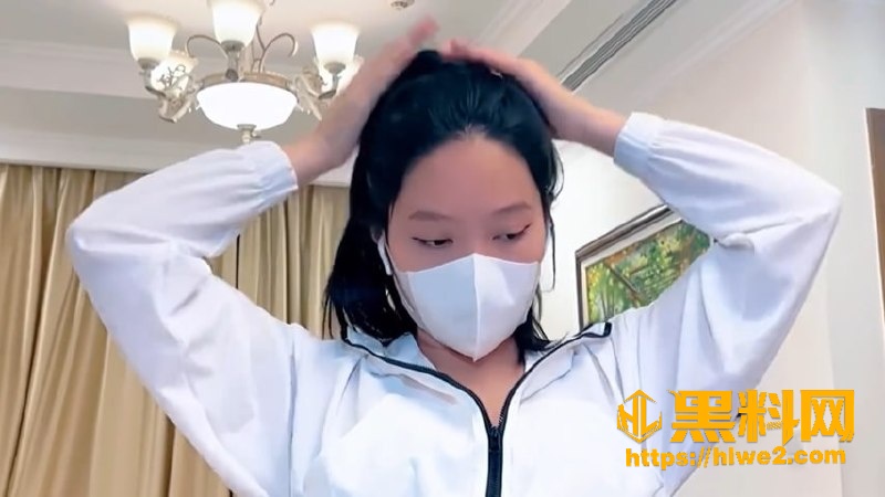 极品女神 超短紧身瑜伽裤 翘臀高抬做深蹲 穴脸同框多体位暴插